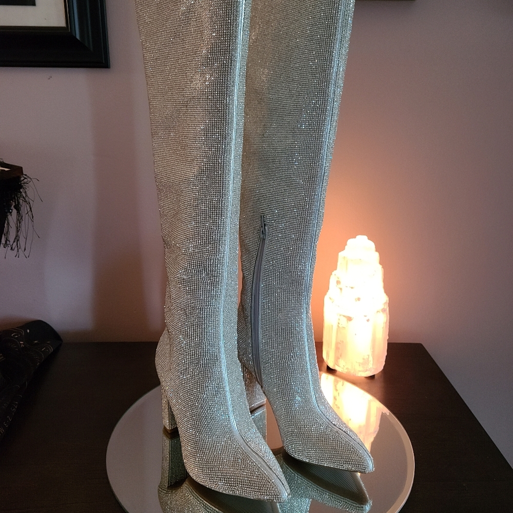 🪽INC International Concepts Silver Crystal Boots NIB